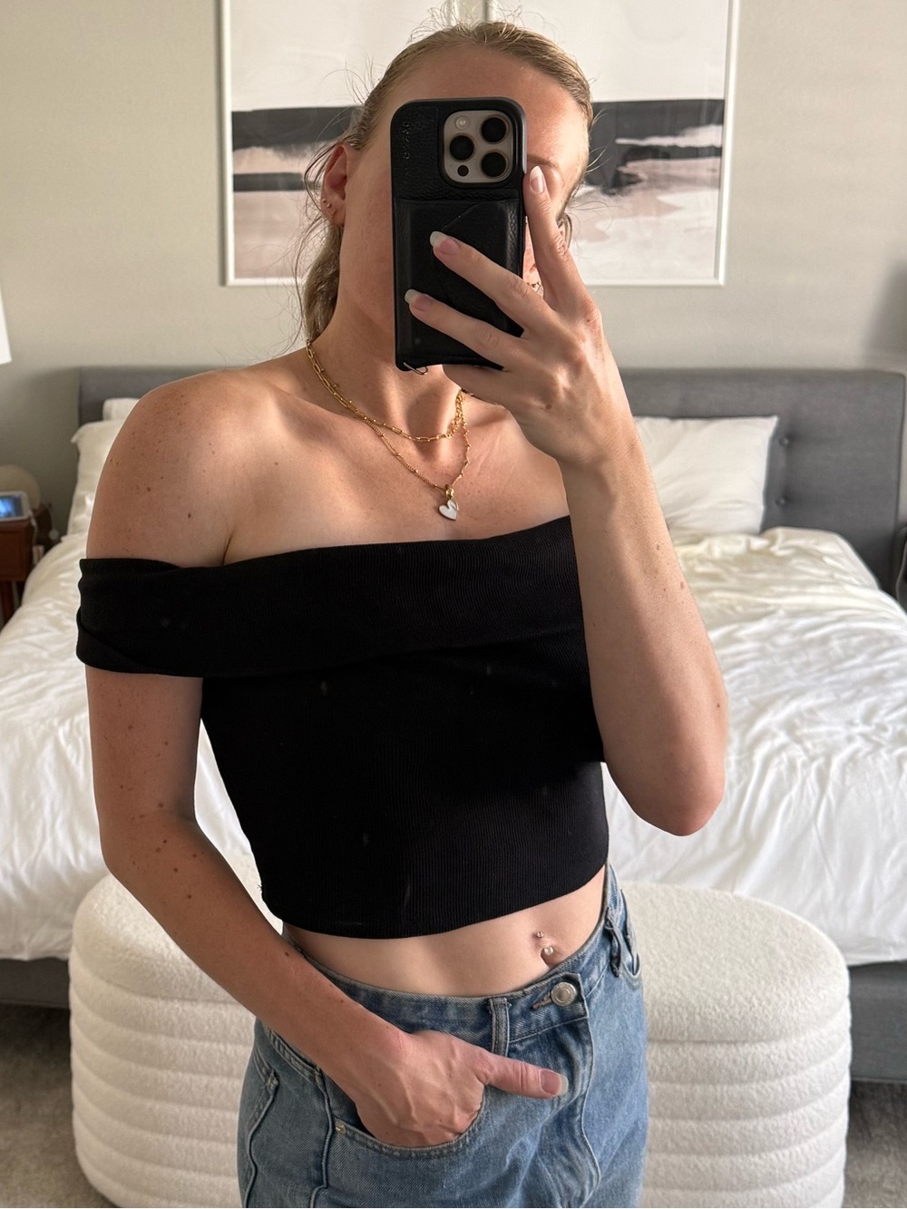 URBAN OUTFITTERS Off-Shoulder Black Crop Top - Women